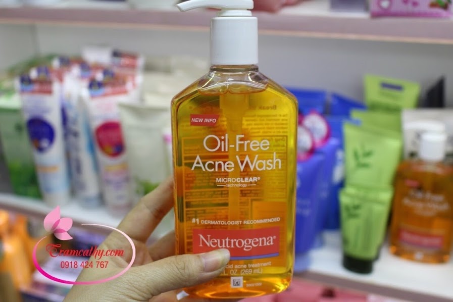 Sửa rửa mặt trị mụn neutrogena oil free Acne Wash