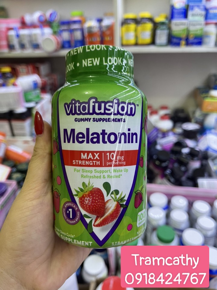 Kẹo dẻo Vitafusion Melatonin Max Strength hỗ trợ giấc ngủ ngon 10mg 100 viên